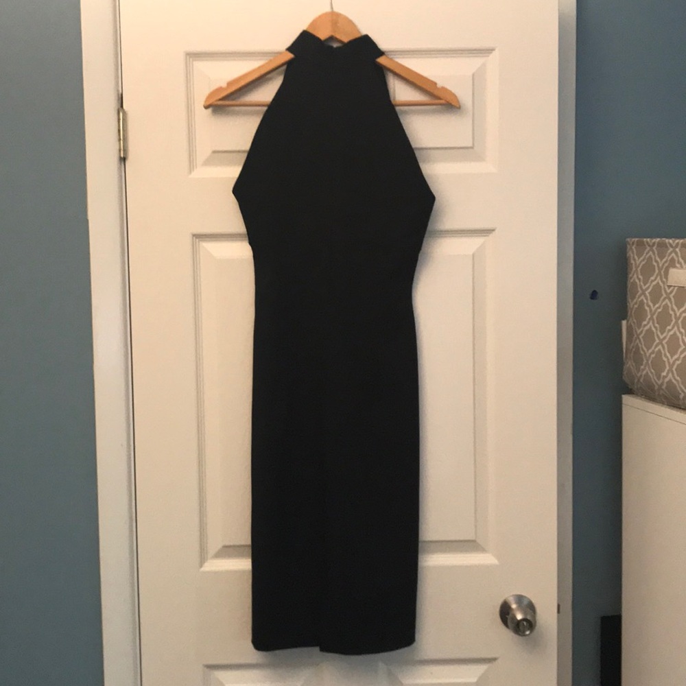R&W BLACK DRESS - Picture 2 of 6